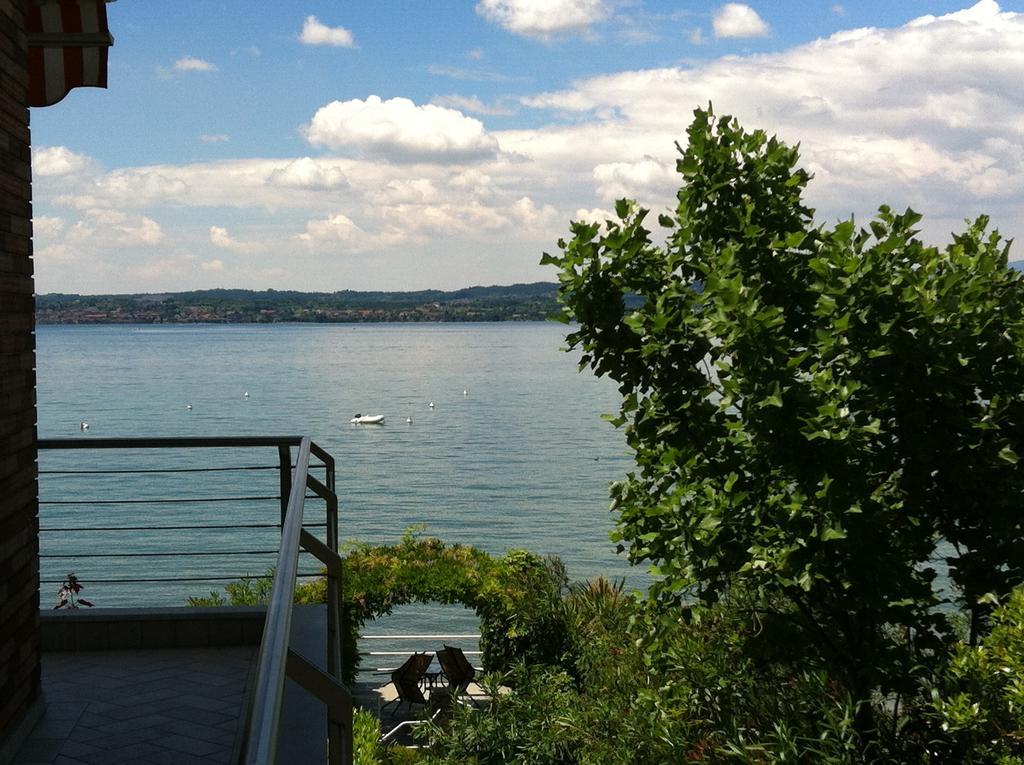 Le Petit Du Lac Sirmione Rom bilde